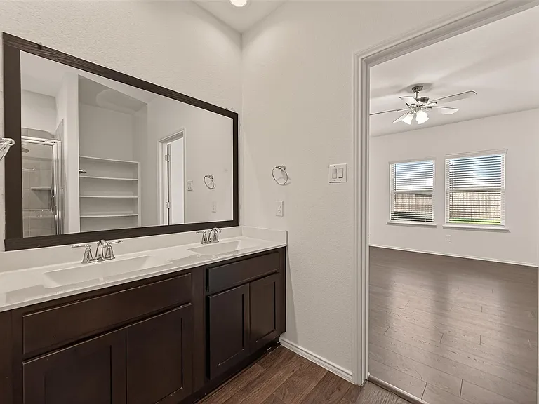 1706 Cooper Bluff Ct — Photo 31