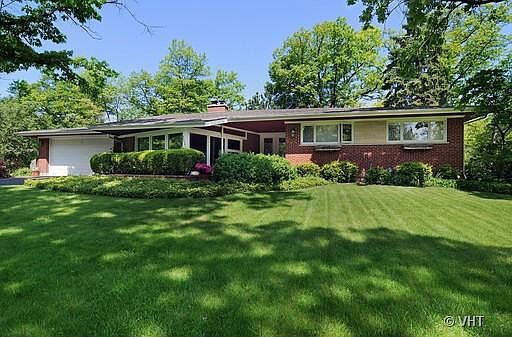 1st image of 536 E Briar Ln