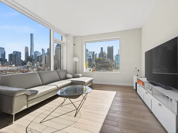 505 West 43rd Street image 1 of 17