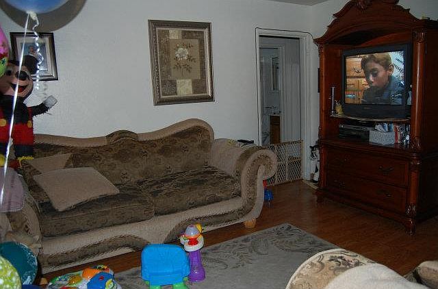 2nd image of 257-259 Eastside Dr