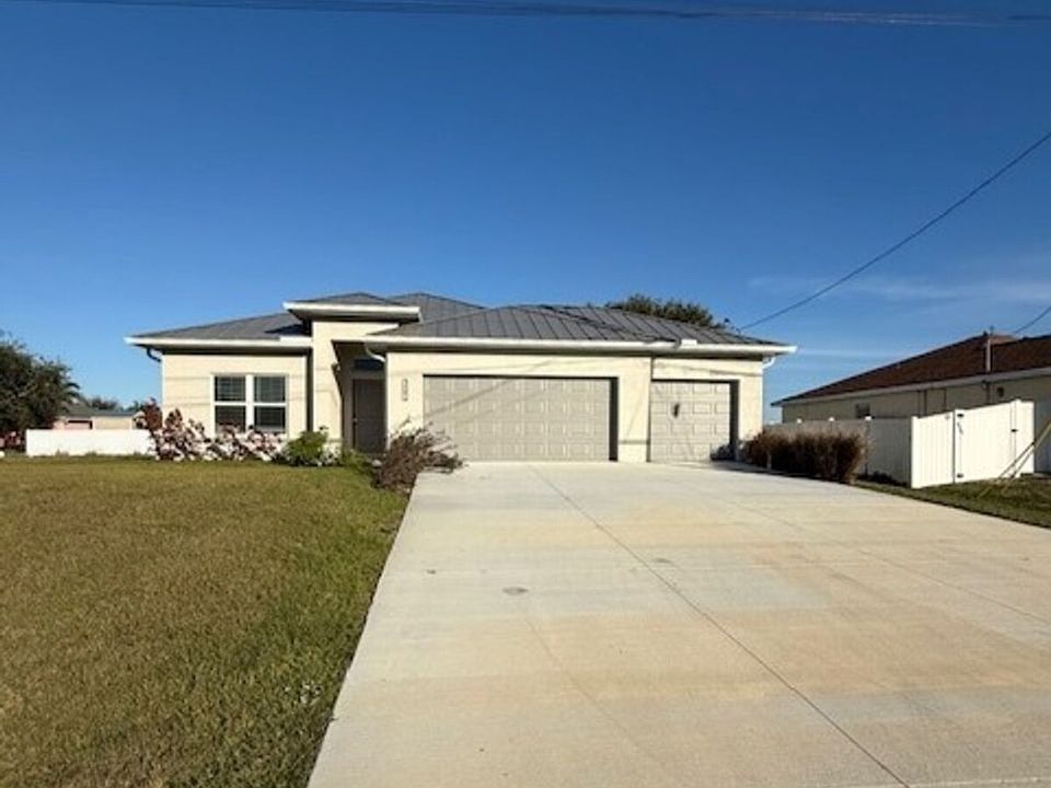 1st image of 3081 NW 4th Ave