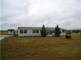 8909 S Monterrey Dr, Alvarado, TX 76009