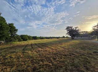 824 Nob Hill Rd, Quinlan, TX 75474