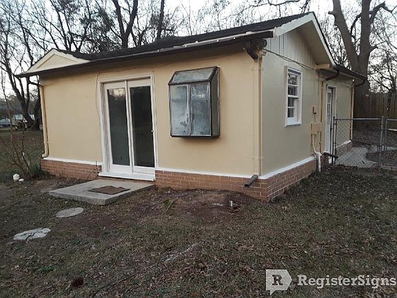 4th image of 128B Carterwoods Dr