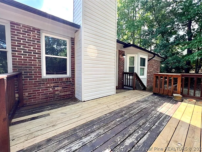 715 Ashburton Dr — Photo 33
