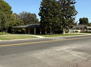 400 Fairway Dr, Bakersfield, CA 93309