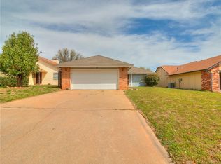 12411 SW 14th St, Yukon, OK 73099