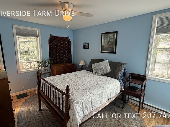 3rd image of 27B Riverside Farm Dr