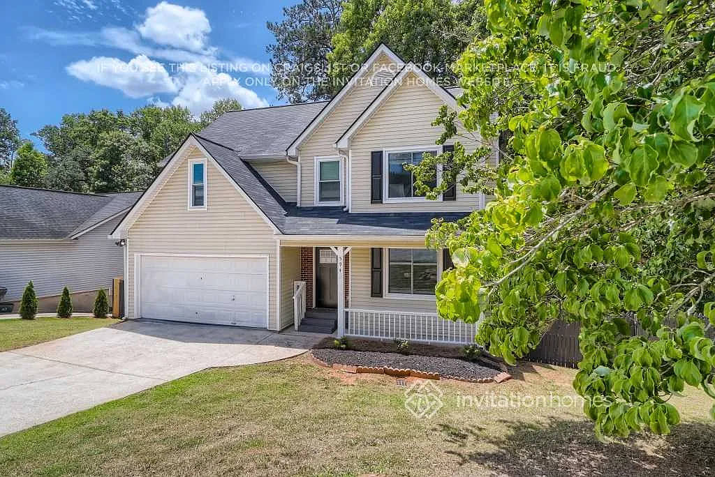 594 Rivulett Ct Lawrenceville, GA 30043 — Photo 2