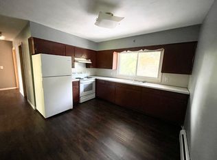 108 Carolyn Ln #5, Eureka, IL
