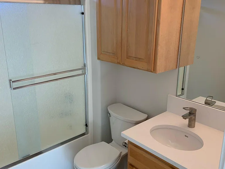 1719 NE Lotus Dr #1 — Photo 10