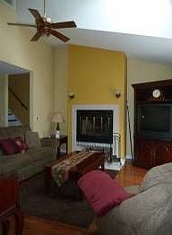 5th image of 204 Sand Stone Dr