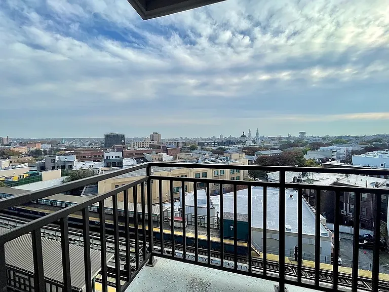 1399 Myrtle Ave #6D — Photo 7