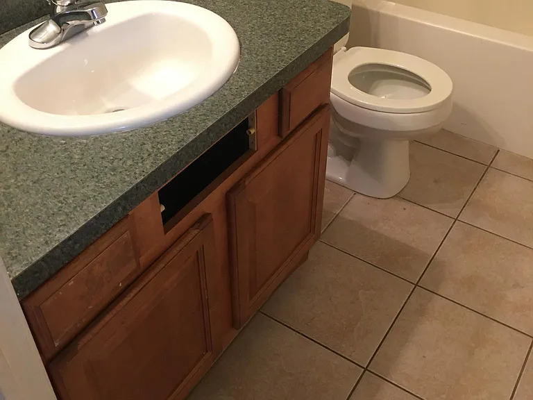 24762 Ashley Ct — Photo 8