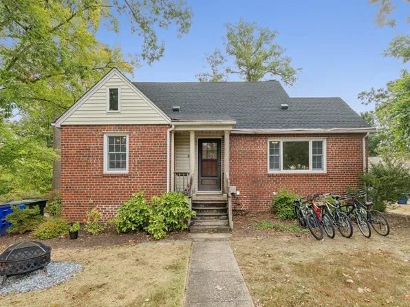 8305 48th Ave, College Park, MD 20740