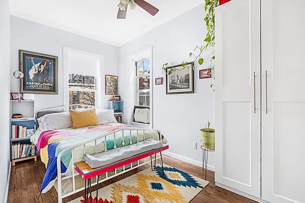 Sold by Compass | media 10