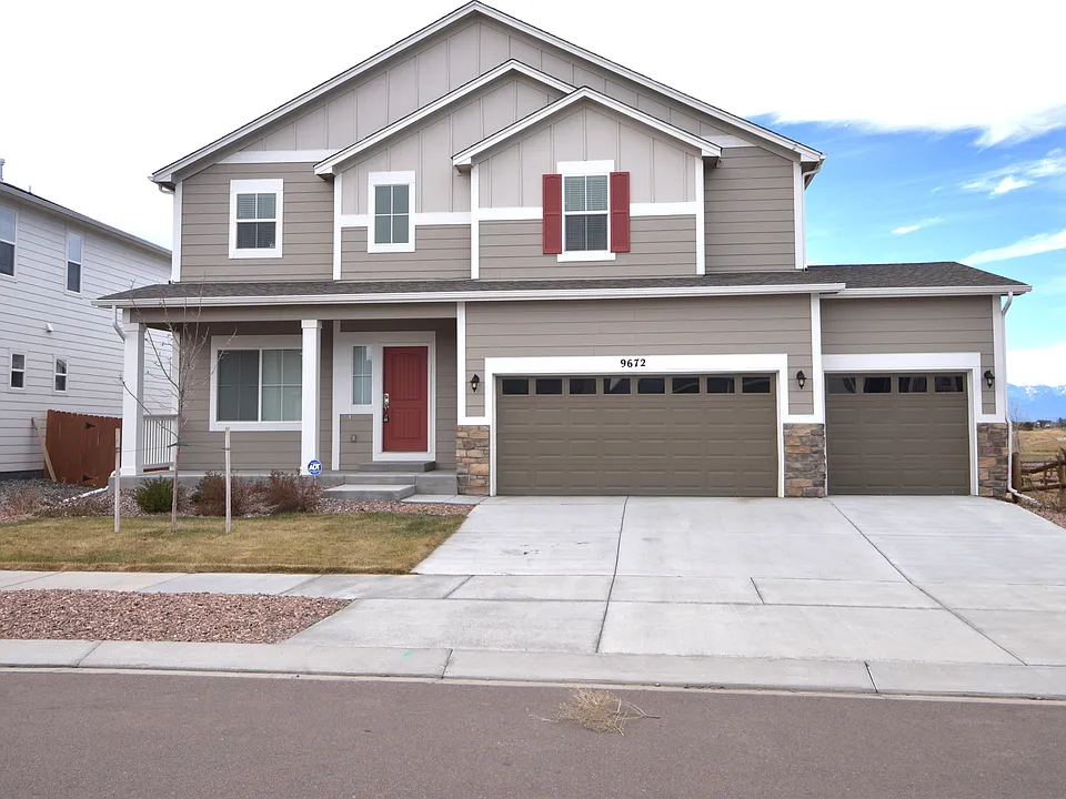 9672 Fairway Glen Dr
