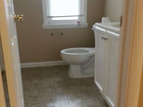 1/2 Bath on 2nd Floor