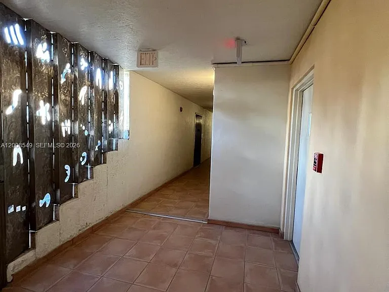 227 Michigan Ave #502 — Photo 27