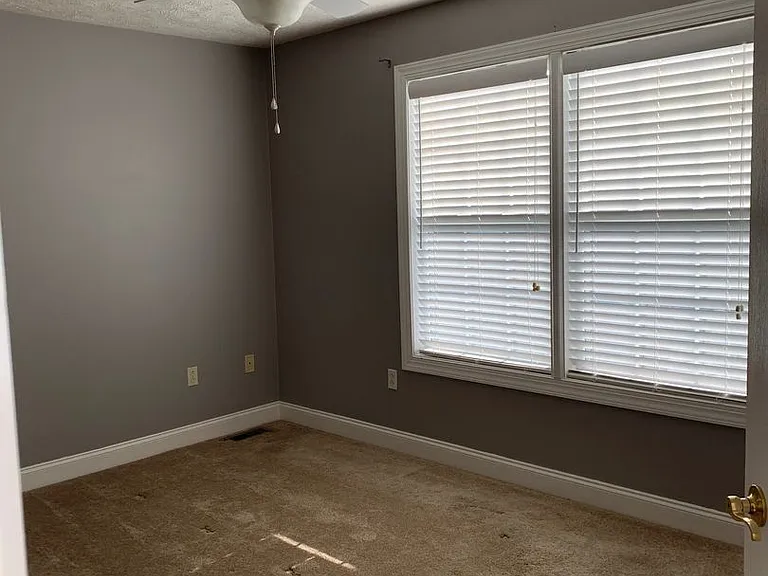 330 Pin Oak Dr — Photo 7