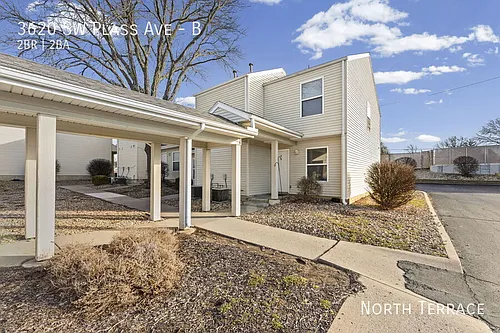 Capstone Townhomes Photo 1