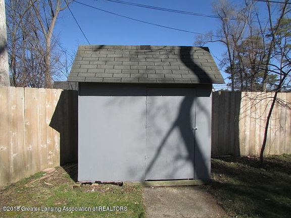 4th image of 1707 E Parkvale Ave