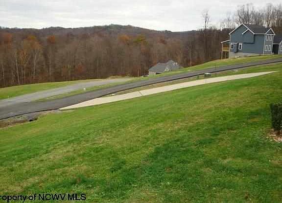 4th image of 72 Bastille Ln
