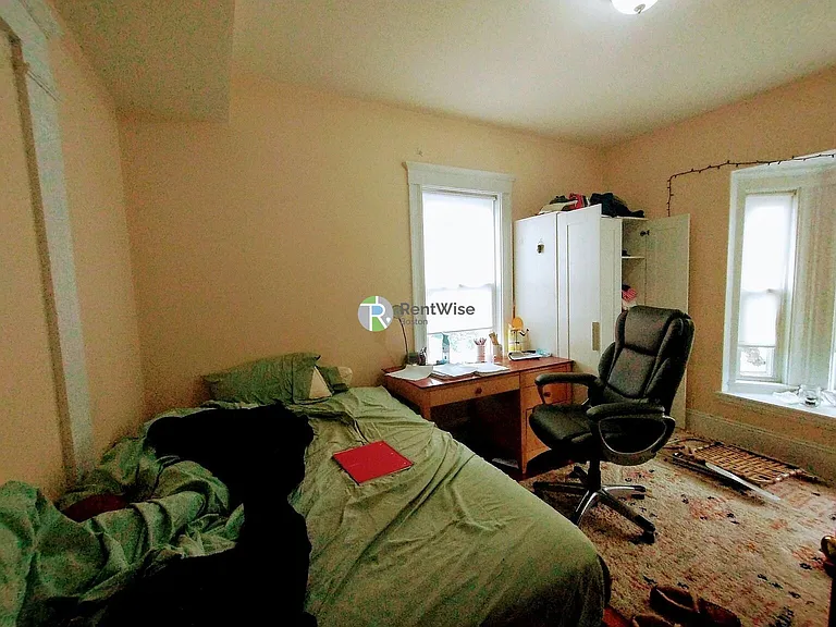 89 Winthrop St #2 — Photo 15