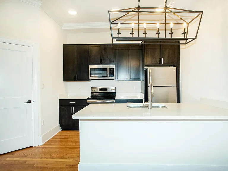 4 E Church St #302 — Photo 2