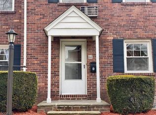 66 Liberty Pl #66, Palisades Park, NJ 07650