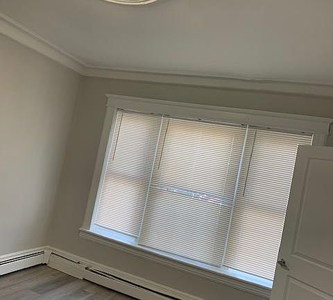 5th image of 234 Jewett Ave