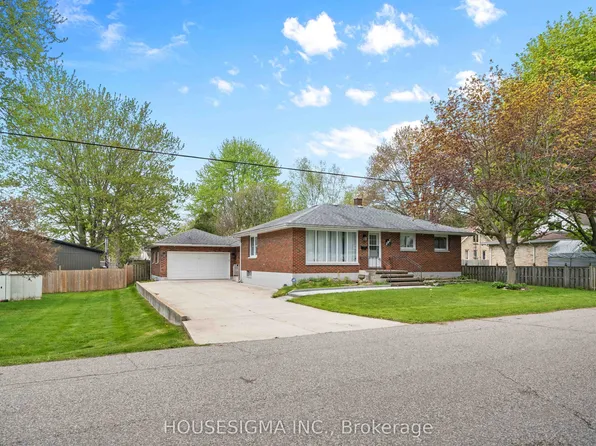 282 Mary St, West Elgin, ON N0L 2P0