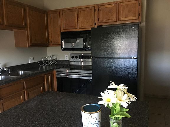 5th image of 45 W Fall Creek Pkwy #4