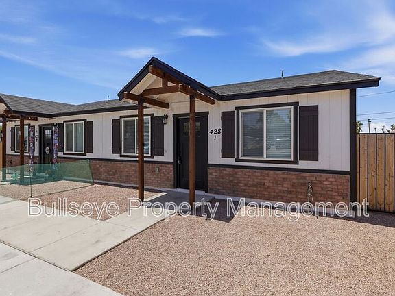 2nd image of 428 S 97th Pl