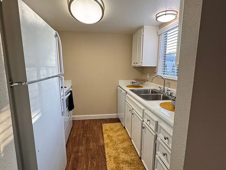 Montebello Villas — Photo 16