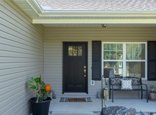 7 Boreland Ln, Bella Vista, AR 72715