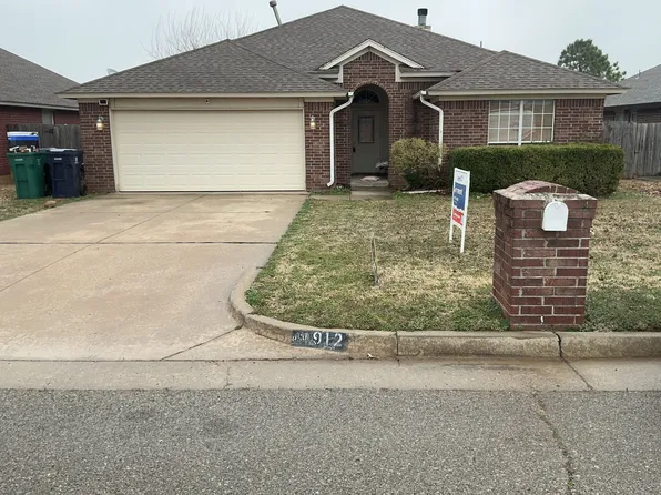912 Westbury Ter, Yukon, OK 73099