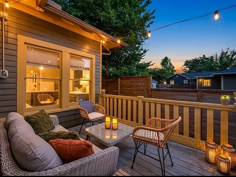 1414 Finch St — Photo 14