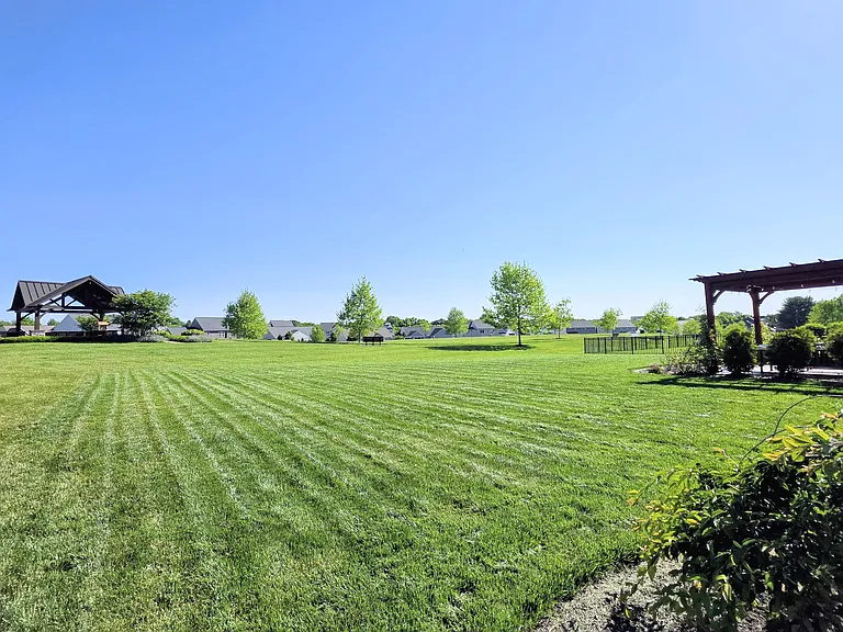 1425 Pennscott Dr — Photo 32
