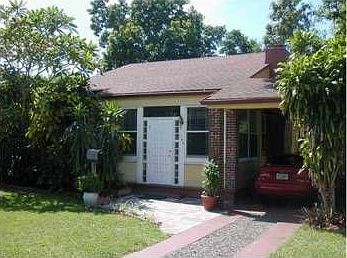 1st image of 690 NE 121st St