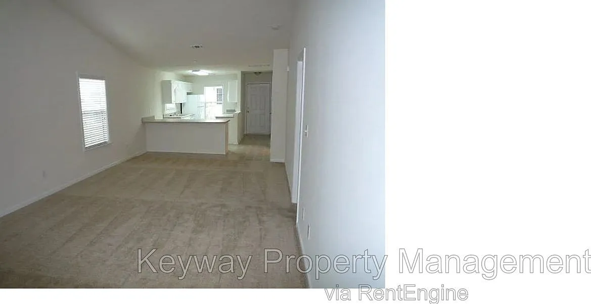 2 bed, 2.0 bath, 1092 sqft, $1,385 — Photo 3
