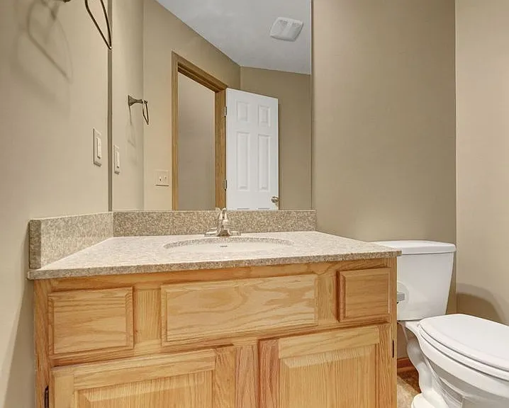 8514 Dewitt Rd — Photo 18