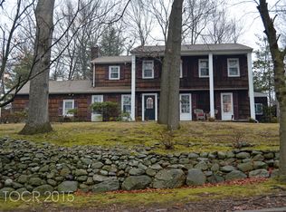 558 Colonial Rd, River Vale, NJ 07675