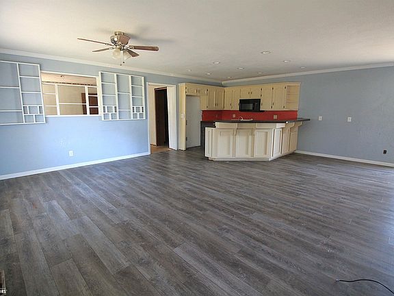 3rd image of 516 S 12th St