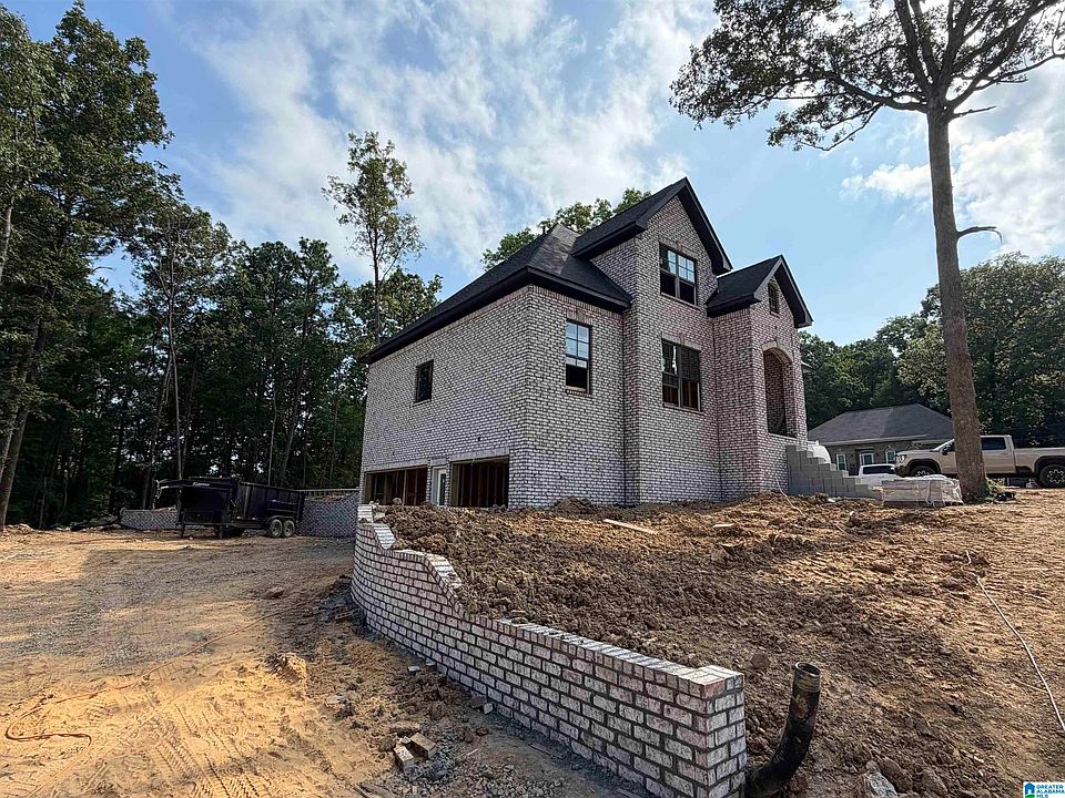 2nd image of 263 Norwick Forest Dr