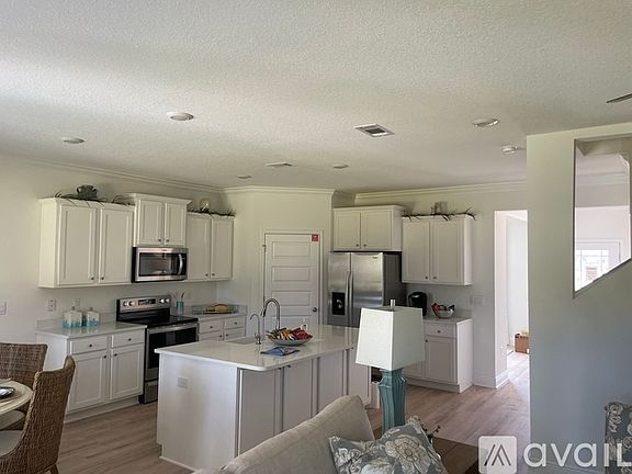 2nd image of 194 Sea Eagle Ln