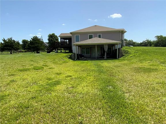 2nd image of 18144 Evans Rd