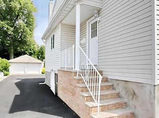23 Pehle Ave #1, Saddle Brook, NJ 07663