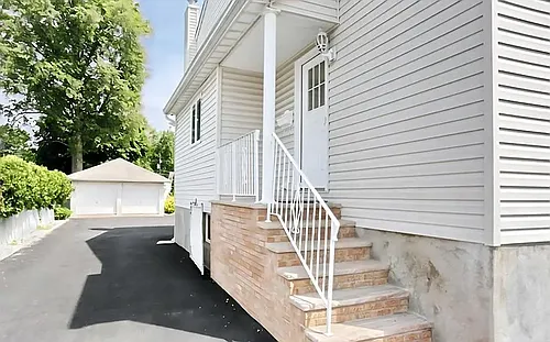 23 Pehle Ave #1 Photo 1