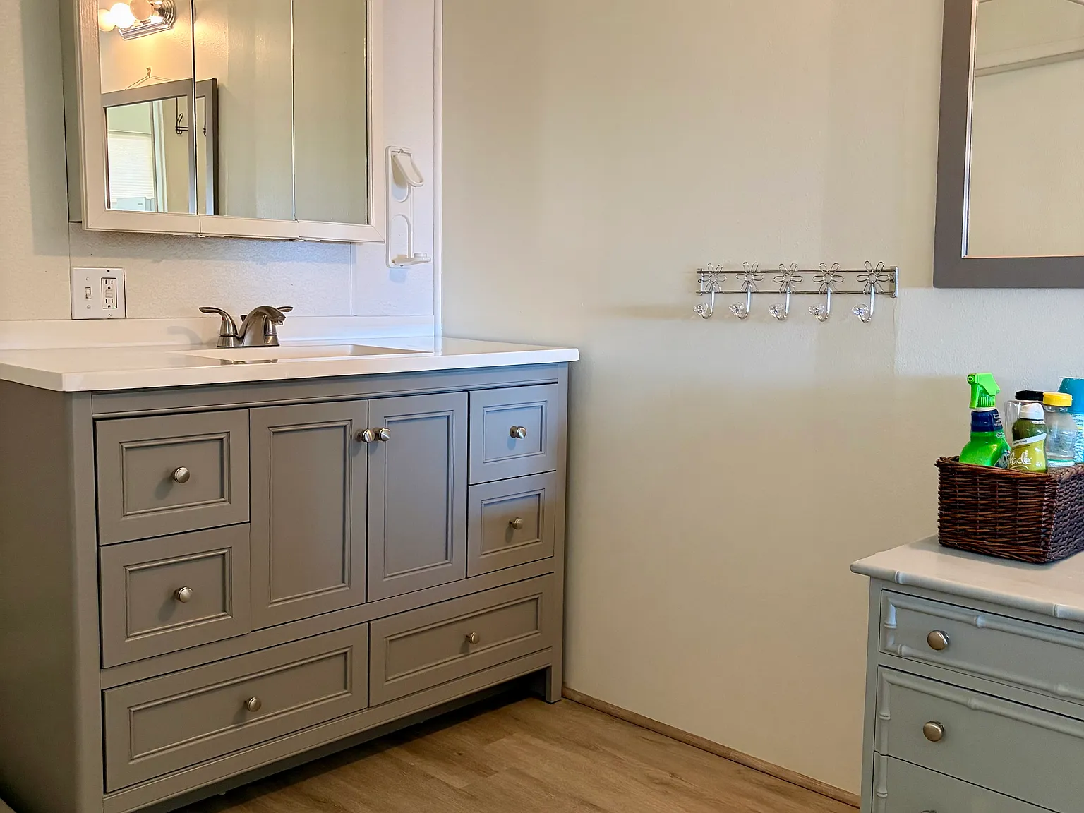 1 bed, 750 sqft, $1,500 — Photo 2